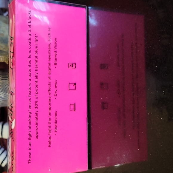 👓Betsey Johnson Eyewear - Picture 4 of 4